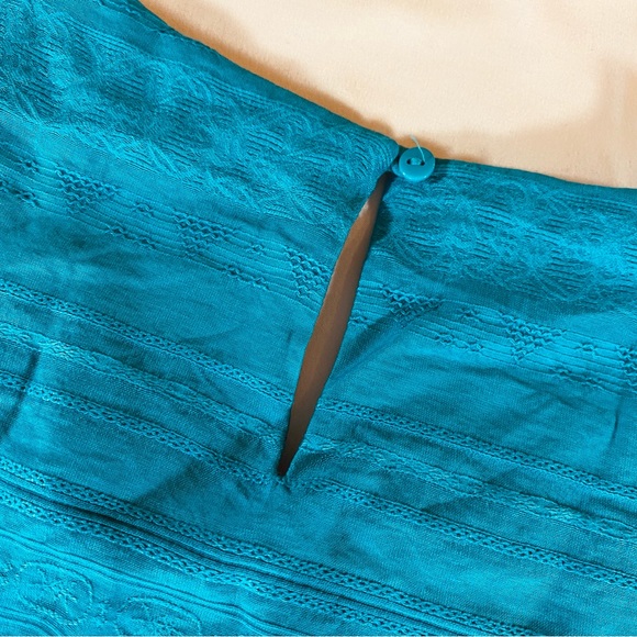 Beautiful Alfred Dunner teal neru collar tunic with embroidered details 8P - Picture 6 of 9